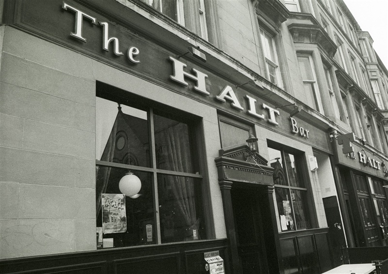 The Halt Bar