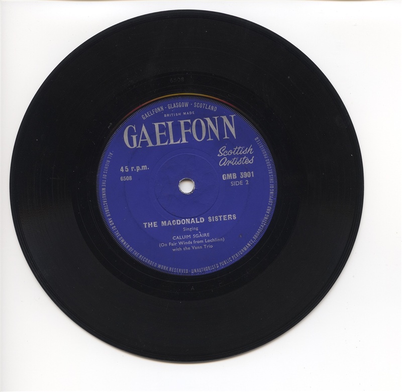 Gaelfonn-GMB-3901-MacDonald-Sisters-B-side